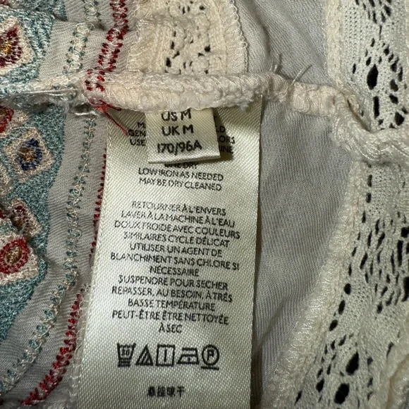 Anthropologie Kayla Cream Embroidered Peasant Blouse Sz Med Retail $138 - Picture 9 of 9